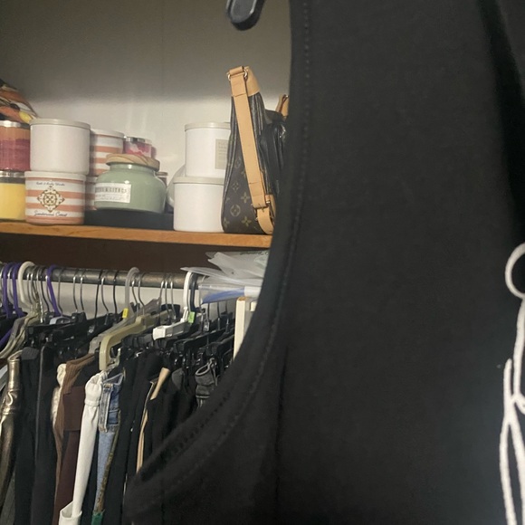 Top - Picture 4 of 4